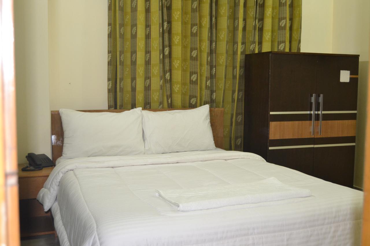 Hill Tower Hotel & Resort Cox's Bazar Exteriör bild