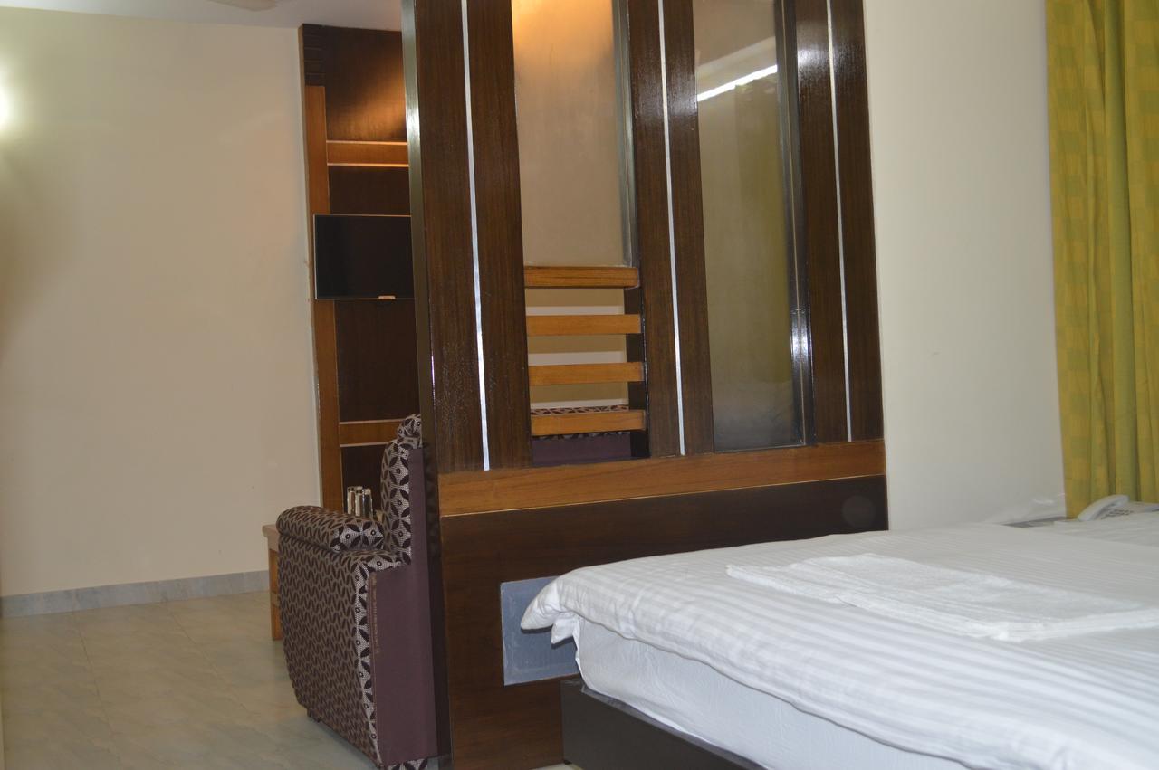 Hill Tower Hotel & Resort Cox's Bazar Exteriör bild