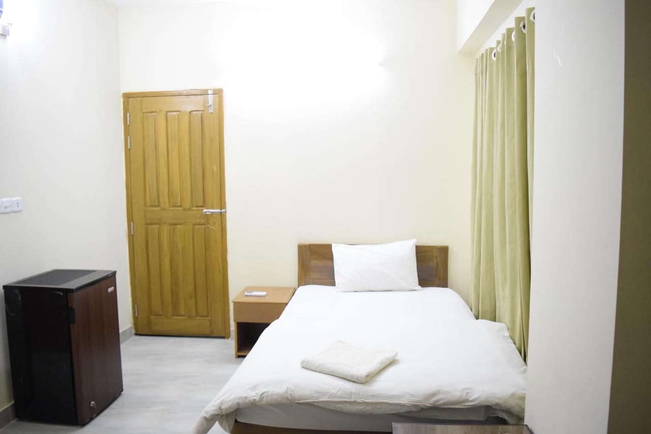 Hill Tower Hotel & Resort Cox's Bazar Exteriör bild