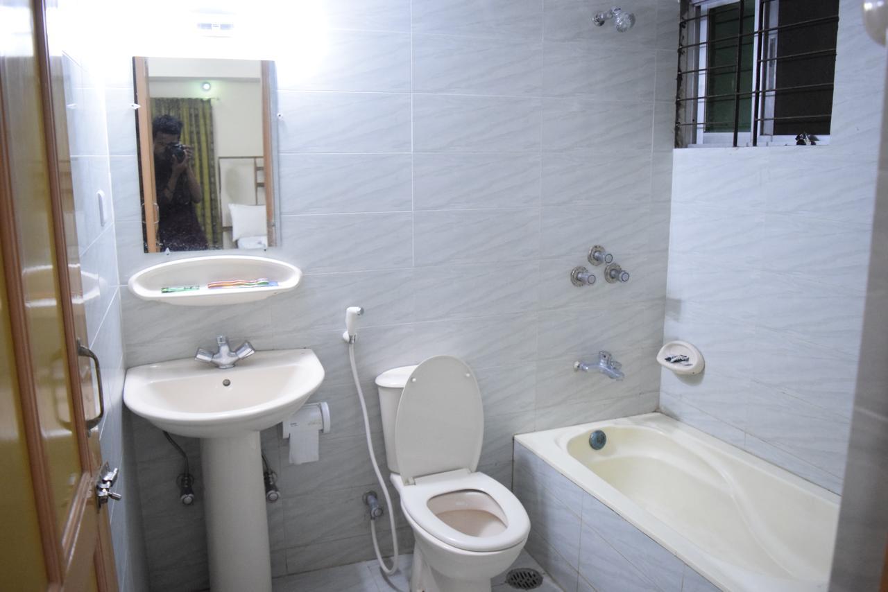 Hill Tower Hotel & Resort Cox's Bazar Exteriör bild